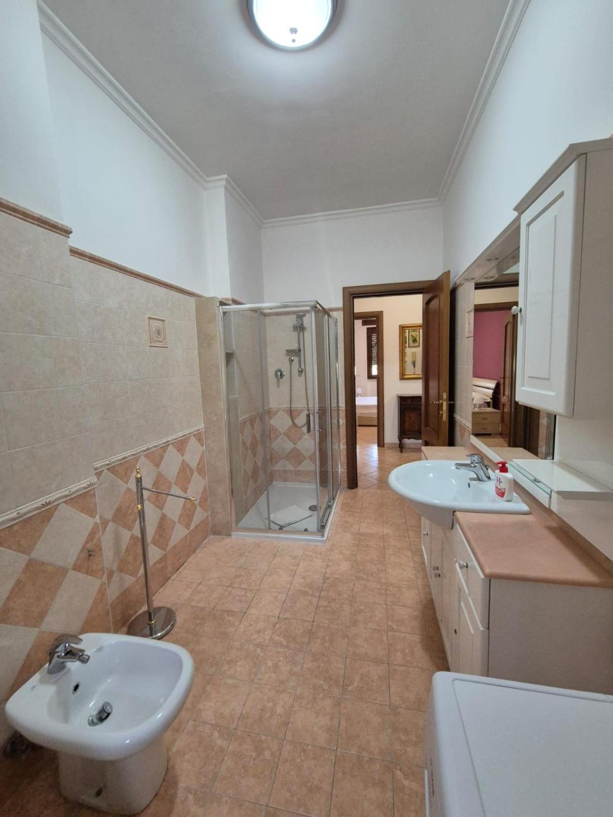 דירות פיומיצ'ינו Madi House מראה חיצוני תמונה