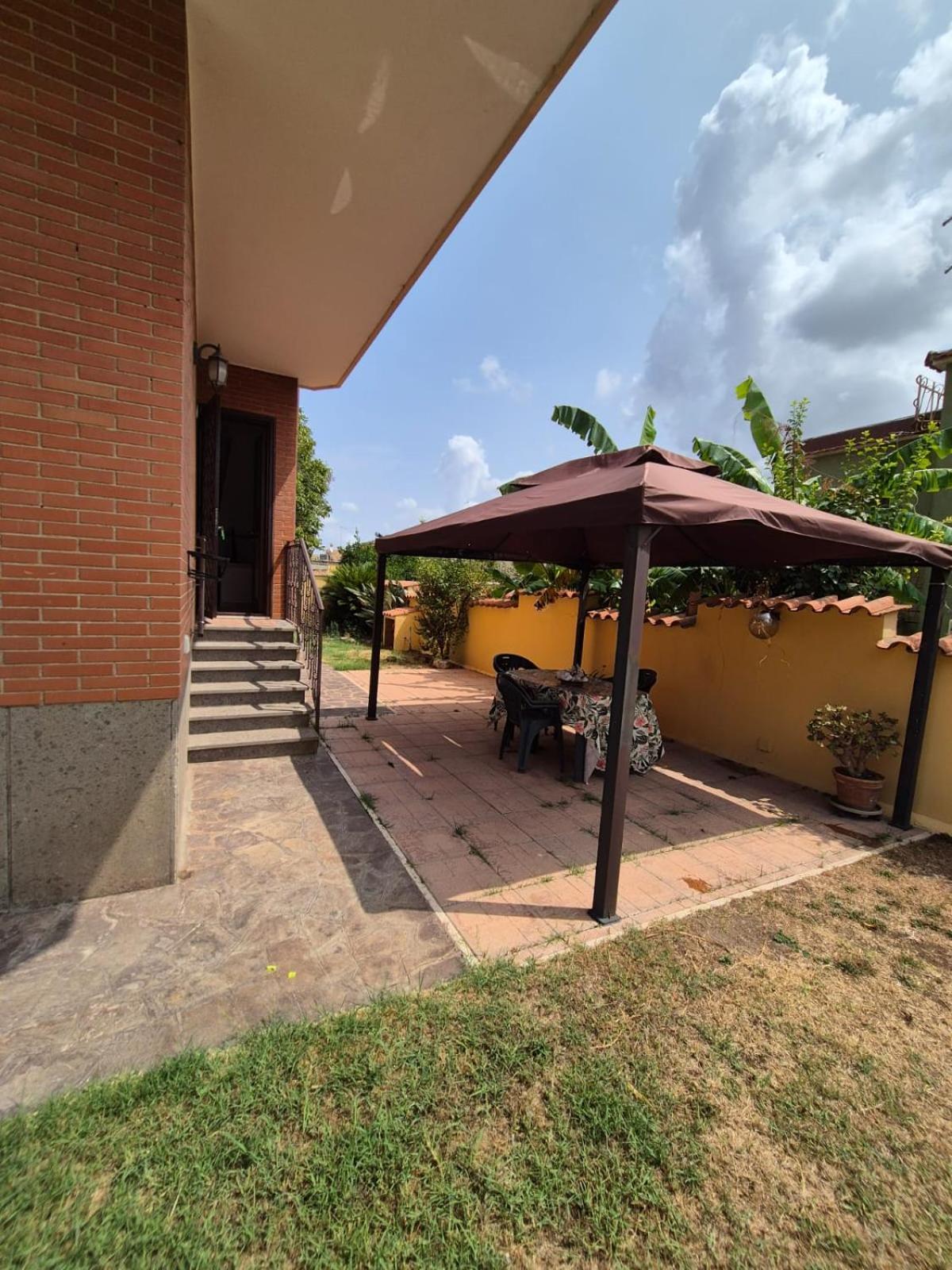 דירות פיומיצ'ינו Madi House מראה חיצוני תמונה